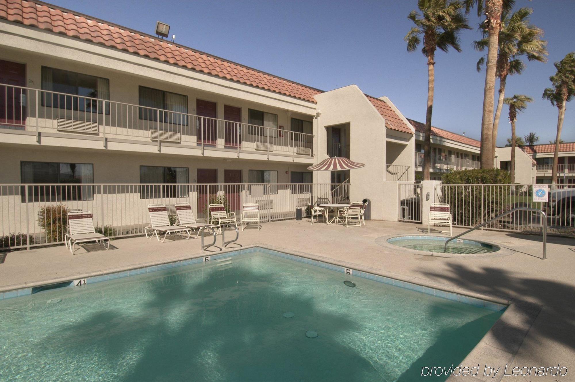Rodeway Inn & Suites Thousand Palms - Rancho Mirage Facilities photo